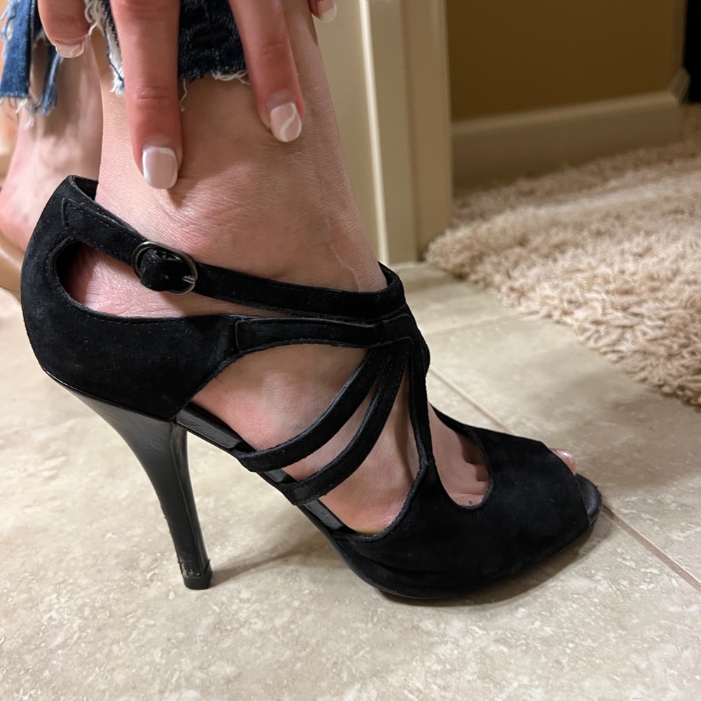 Gianni Bini Black Strappy Heels , Size 6 1/2
